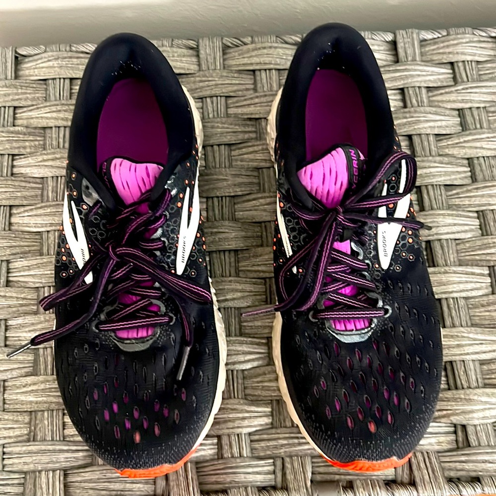 Brooks Black and Purple Women's Running Sneakers